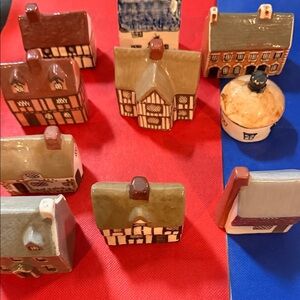 Charming Ceramic Village Set - Brown, Tan, Cream